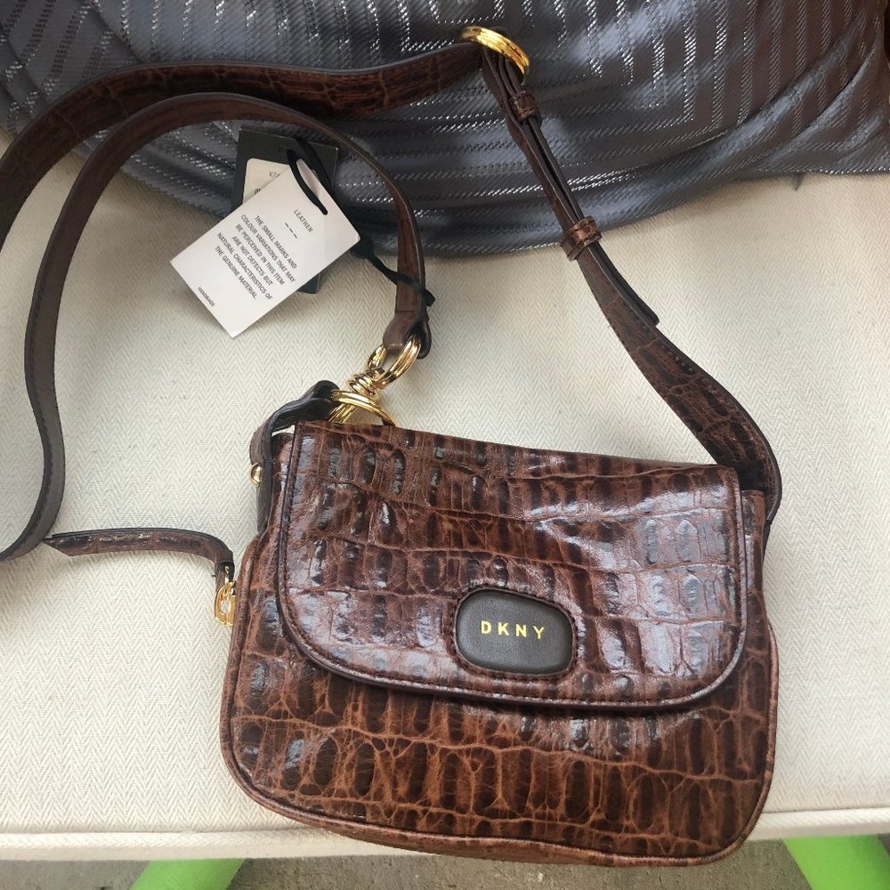 DKNY Randall Small Textured Leather Crossbody Bag